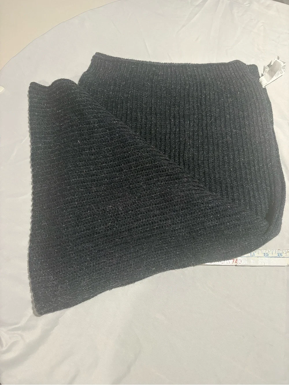 Roxy scarf